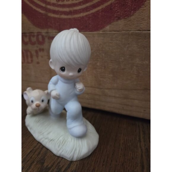 Vtg Precious Moments Porcelain Figurine-God’s Speed NO BOX - Picture 4 of 10